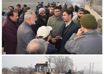 صوبائی کمشنر کشمیر نے برزلہ بنڈ روڈ پر کام کی پیش رفت کا معائینہ کیا