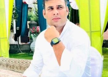 زخمی پولیس انسپکٹرایک ماہ تک زیر علاج رہنے کے بعدزخموں کی تاب لا کر دم توڑ بیٹھا