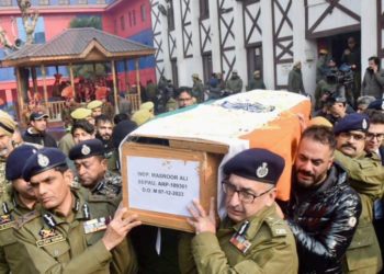 پولیس عیدگاہ، سری نگر جیسے حملوں سے بچنے کے لیے ایس او پیز کی سختی سے تعمیل کو یقینی بنائے گی: اے ڈی جی پی