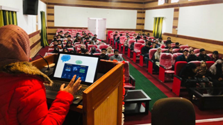 سکاسٹ کشمیر نے وادی میں مٹی کے بغیر کاشت کاری کے بارے میں بیداری پروگرام کا اِنعقاد کیا