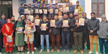 ہائر سکنڈری سکول زالورہ کا سالانہ رسالہ ”جوہر حیات“جاری