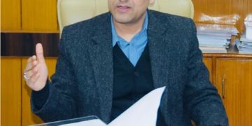 سیکرٹری سی اے ڈی نے جموں و کشمیر میں سبسڈی والے ہیلی کاپٹر سروس کے کام کاج کا جائیزہ لیا