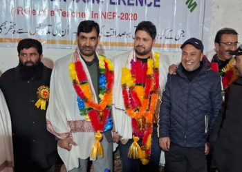 اونتی پورہ میں ٹیچرس فوم کی جانب سے تعلیمی کانفرنس منعقد