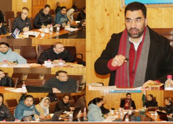 ڈاکٹر عابد رشید نے این ایچ ایم کا تفصیلی جائیزہ لیا