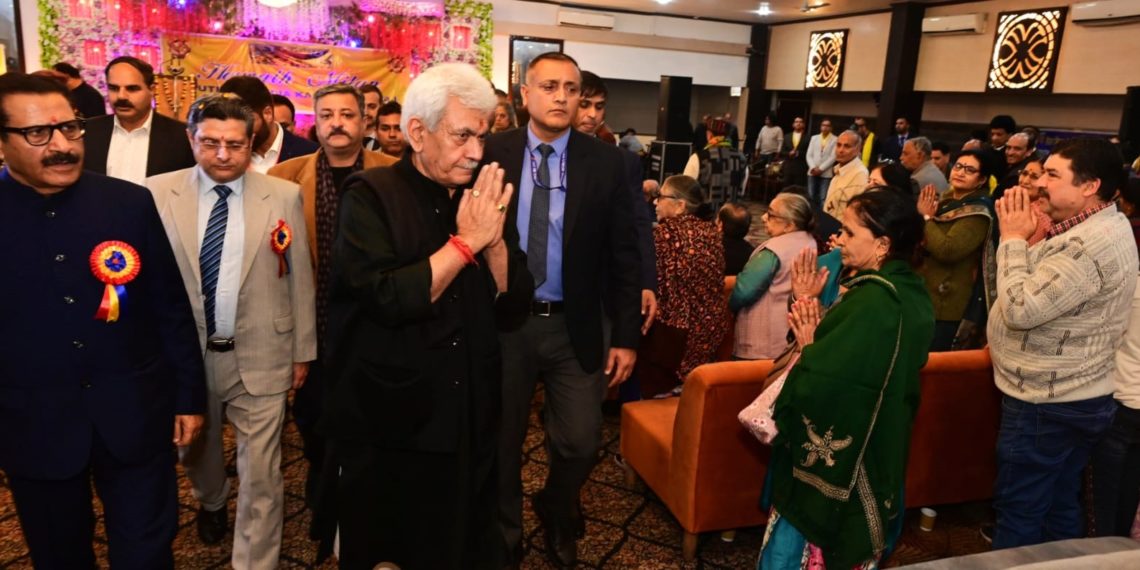 لفٹینٹ گورنر کا پونچھ اور راجوری اضلاع میں روٹری کلب کے ایک ہفتہ طویل میگا ہیلتھ کیمپ کی اختتامی تقریب سے خطاب