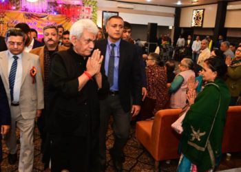 لفٹینٹ گورنر کا پونچھ اور راجوری اضلاع میں روٹری کلب کے ایک ہفتہ طویل میگا ہیلتھ کیمپ کی اختتامی تقریب سے خطاب
