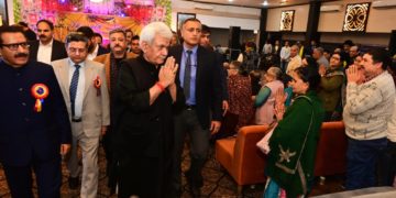 لفٹینٹ گورنر کا پونچھ اور راجوری اضلاع میں روٹری کلب کے ایک ہفتہ طویل میگا ہیلتھ کیمپ کی اختتامی تقریب سے خطاب