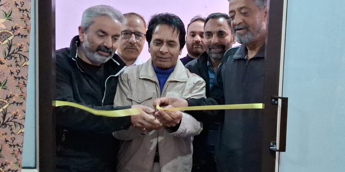 ”ایوڈنس بیسڈ “ ادویات تجویز کرنے سے علاج معالجہ میں آسانی پیدا ہوتی ہے:ڈاکٹر اے جی اہنگر