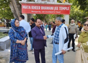 میلہ کھیر بھوانی کے پیش نظر انتظامات کا جائزہ لینے کے لیے DHSK نے کیا تلمولہ کا دورہ