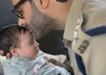 ہمایوں اپنے بیٹے کی پہلی سالگرہ دیکھنے کے لیے زندہ نہیں تھا