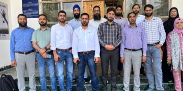 Former Students Gather for Alumni Meet at Degree College Tral