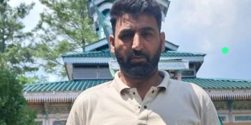 بلاک صدر اپنی پارٹی طاریق احمد ڈار کی جانب سے اہل اسلام کو عید مبارک