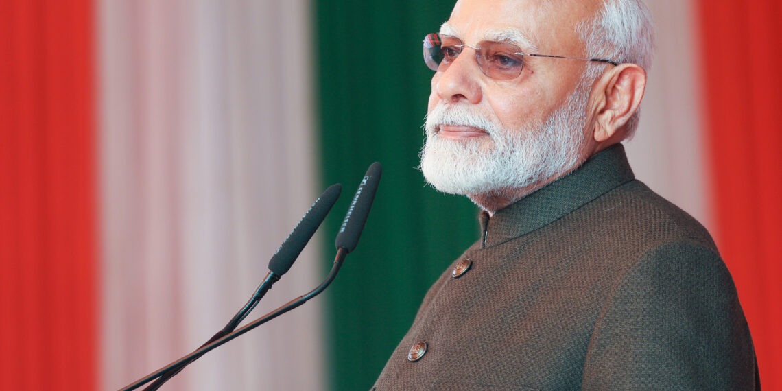 پاکستان نے اپنی ماضی کی غلطیوں سے کوئی سبق نہیں سیکھا،جموں و کشمیر میں دہشت گردی اور درپردہ جنگ کو فروغ دےنے کی پالیسی جاری : وزیر اعظم نریندر مودی