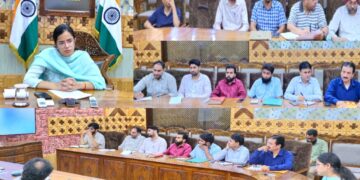 ضلع ترقیاتی کمشنر کپواڑہ نے ڈِسٹرکٹ سکل ڈیولپمنٹ پلان کا جائزہ لیا