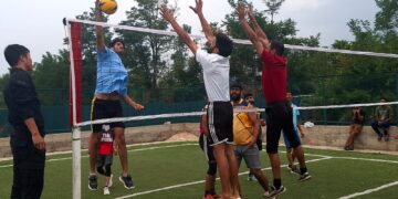 ترال میں فوج کی جانب سے منعقدہ 2روزہ والی بال ٹورنامنٹ اختتام پزیر