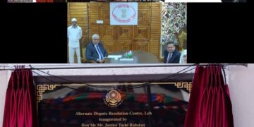 جسٹس تاشی ربستن نے ’متبادل تنازعہ حل مرکز لیہہ‘ کا اِفتتاح کیا