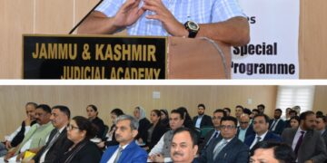 جموں وکشمیر جوڈیشل اکیڈیمی نے خصوصی اورنٹیشن پروگرام کا اِنعقاد کیا