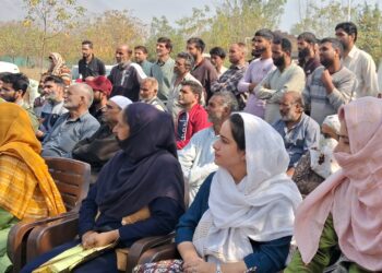 پنچایت حلقہ شاہ آباد کے خانقاہ علاقے میںمیں گرام سبھا منعقد