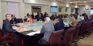 وزیرا علیٰ عمر عبداللہ نے مکانات و شہری ترقی محکمہ کے کام کاج کا جائزہ لیا