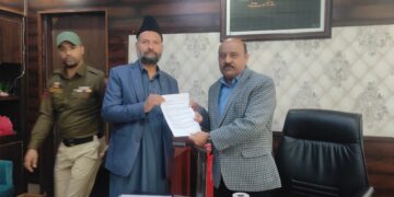 ممبر اسمبلی ترال نائب وزیر اعلیٰ اورپرنسپل سیکرٹری آر اینڈ بی سے ملاقی ہوئے