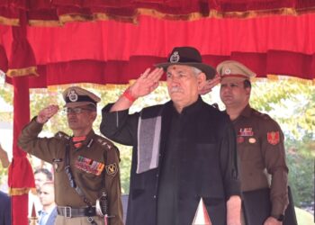 لفٹینٹ گورنر نے ہمہامہ میں بارڈر سیکورٹی فورس کے ریکروٹ کانسٹیبلوں کی پاسنگ آوٹ پریڈ میں شرکت کی