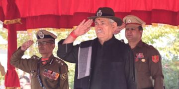 لفٹینٹ گورنر نے ہمہامہ میں بارڈر سیکورٹی فورس کے ریکروٹ کانسٹیبلوں کی پاسنگ آوٹ پریڈ میں شرکت کی
