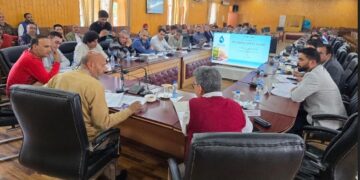ممبر پارلیمنٹ اِنجینئر رشید نے بارہمولہ پارلیمانی حلقہ میں جل شکتی محکمہ کے کاموں کا جائزہ لیا
