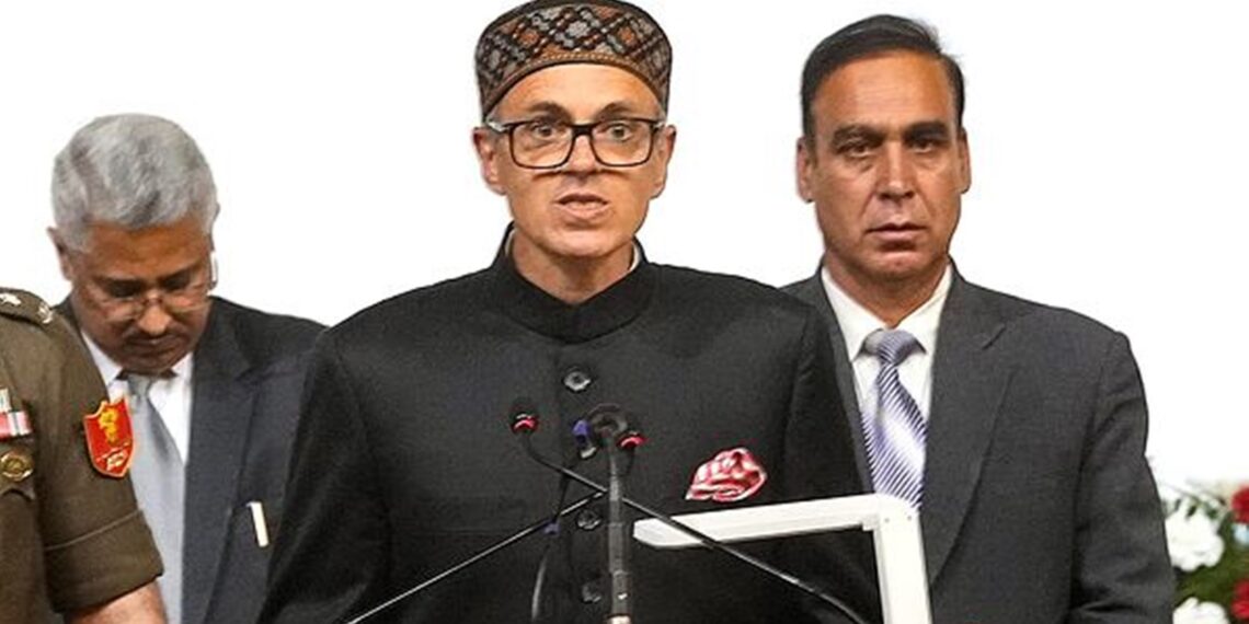 عمر عبداللہ جموں کشمیر یوٹی کے پہلے وزیراعلیٰ بنے، آج لیا عہدے کا حلف