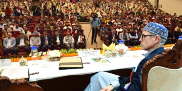 وزیرا علیٰ عمر عبداللہ کا موسمیاتی تبدیلیوں سے نمٹنے اور جموںوکشمیر کی معیشت کو فروغ دینے کیلئے