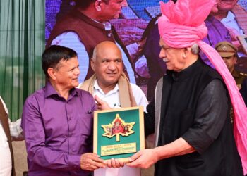 جموں و کشمیر میں پنچایت اور بلدیاتی انتخابات جلد ہوں گے: لیفٹیننٹ گورنر منوج سنہا