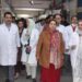 سکینہ مسعود اِیتو نے ایس ایم ایچ ایس ہسپتال اور سپر سپیشلٹی ہسپتال سری نگر کا اچانک معائینہ کیا