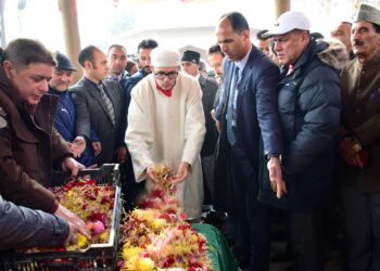 وزیر اعلیٰ نے شیخ محمد عبداللہ کو ان کی 119 ویں یوم پیدائش پر خراجِ عقیدت پیش کیا