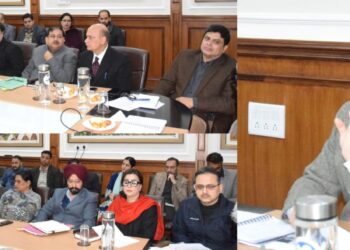چیف سیکرٹری نے ” ٹی بی مُکت جموںوکشمیر“ بنانے کیلئے فوکل ائیریاز میں کانٹیکٹ ٹریسنگ ، بھرپور نمونے لینے اور کمیونٹی کی شمولیت پر زور دیا