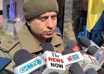 سال رواں کے دوران کشمیر میں ٹریفک قوانین کی خلاف ورزیاں، چالانوں کی تعداد 4 لاکھ سے تجاوز کر جائے گی: ایس ایس پی ٹریفک سری نگر