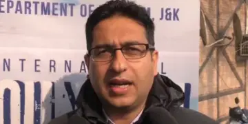 مہم جوﺅںکے لیے سیٹلائٹ فون کی اجازت دینے کے لیے پیشگی بات چیت جاری: ڈائریکٹر ٹورازم کشمیر