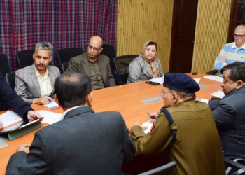 بدھل میں پراسرار اموات،وزیر اعلیٰ عمر عبداللہ نے محکمہ صحت اور پولیس کو تحقیقات تیز کرنے کی ہدایت دی