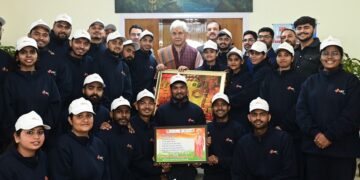 لفٹینٹ گورنرت نے بارڈر ایریا یوتھ ایکسچینج پروگرام میں حصہ لینے والے نوجوانوں سے باتچیت کی