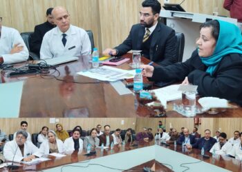سکینہ اِیتو نے جی ایم سی اور ایسو سی ایٹیڈ ہسپتال جموں کا معائینہ کیا اور طبی خدمات کا جائزہ لیا