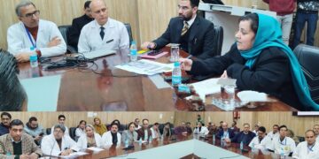 سکینہ اِیتو نے جی ایم سی اور ایسو سی ایٹیڈ ہسپتال جموں کا معائینہ کیا اور طبی خدمات کا جائزہ لیا