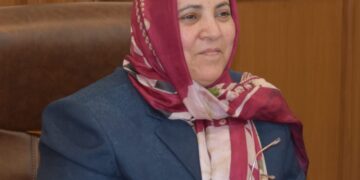 سکینہ اِیتو نے جموںوکشمیر میں سماگراہ شکھشا کے کام کاج کا جائز ہ لیا