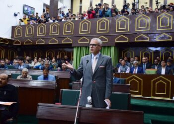 گریز ایک سیاحتی مقام کے طور پر اُبھر رہا ہے ۔ وزیر اعلیٰ عمر عبداللہ