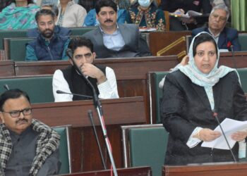 منشیات کے عادی اَفراد کے علاج اور باز آباد کاری کیلئے کشمیر میں 11 اور جموں میں 9 اے ٹی ایف کام کر رہے ہیں۔ سکینہ اِیتو