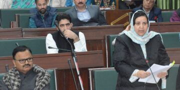 منشیات کے عادی اَفراد کے علاج اور باز آباد کاری کیلئے کشمیر میں 11 اور جموں میں 9 اے ٹی ایف کام کر رہے ہیں۔ سکینہ اِیتو