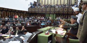 کٹھوعہ شہری ہلاکتوں،گلمرگ فیشن شواورممبراسمبلی بنی پرمبینہ حملے کو لیکر جموں وکشمیر اسمبلی میں ہنگامہ