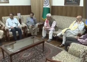 وزیر داخلہ امیت شاہ ہنگامی دورے پر سرینگر پہنچ گئے