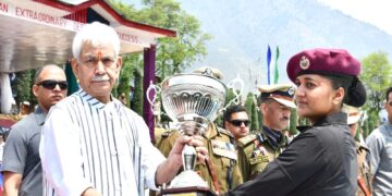  جموں و کشمیرکو دہشت گردی سے پاک بنانا ہے ہمارا  عزم ہے۔ ایل جی سنہا