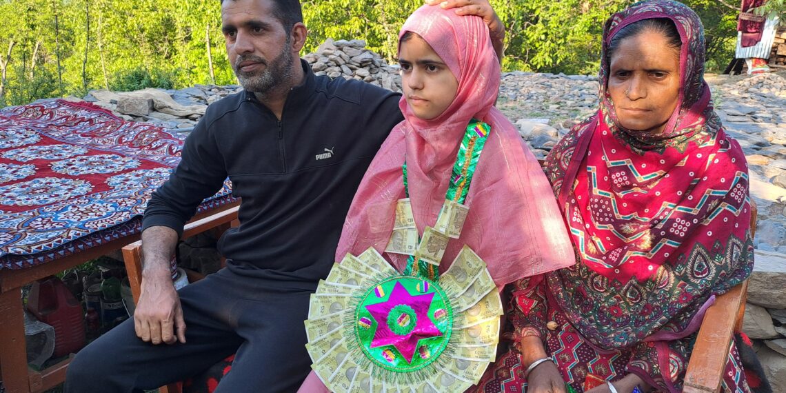 زرانم ہو تو یہ مٹی بہت زرخیز ہے ساقی ۔۔۔۔۔۔۔۔۔۔۔۔۔۔۔۔۔۔۔