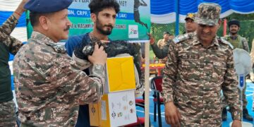 ترال میں سی آر پی ایف کی جانب سے والی بال  ٹورنا منٹ کا انعقاد