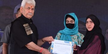 منفی بیانئے،بداعتمادی ختم کا دور ختم ،جموں و کشمیر بااختیاریت کی نئی سورج طلوع: منوج سنہا