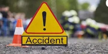 گالندر پانپور میں سکارپیو گاڑی حادثے کی شکار 2 ہلاک، 3 زخمی